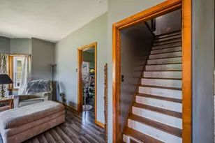 319 E 10th St, Blue Earth, MN 56013 - Photo 8