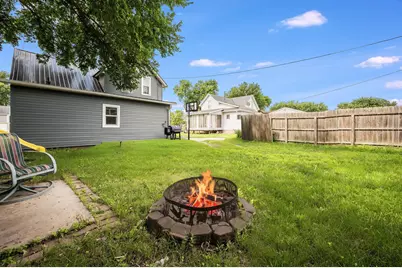 319 E 10th Street, Blue Earth, MN 56013 - Photo 28
