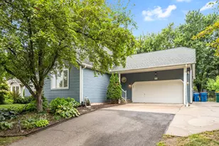 2535 Sylvan St, Little Canada, MN 55117 - Photo 42