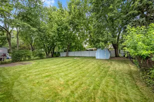 2535 Sylvan St, Little Canada, MN 55117 - Photo 34
