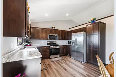608 Elm Street N, Kimball, MN 55353 - Photo 8