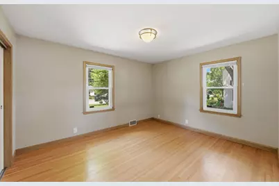 3426 Zenith Avenue N, Robbinsdale, MN 55422 - Photo 18