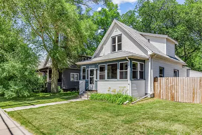 1329 1st Avenue N, Fargo, ND 58102 - Photo 2
