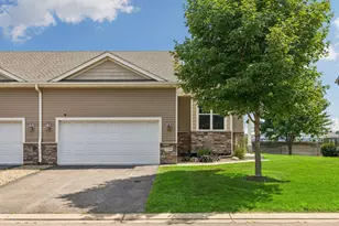 2588 Vierling Dr E, Shakopee, MN 55379 - Photo 2