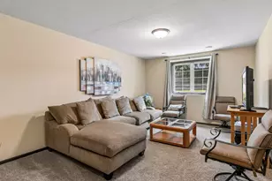 2588 Vierling Dr E, Shakopee, MN 55379 - Photo 18