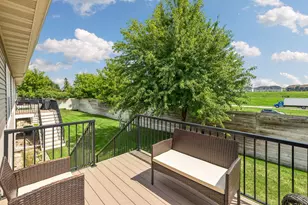 2588 Vierling Dr E, Shakopee, MN 55379 - Photo 26
