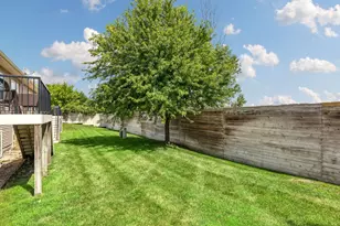 2588 Vierling Dr E, Shakopee, MN 55379 - Photo 24