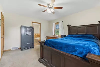 219 5th Street SE, Madelia, MN 56062 - Photo 24