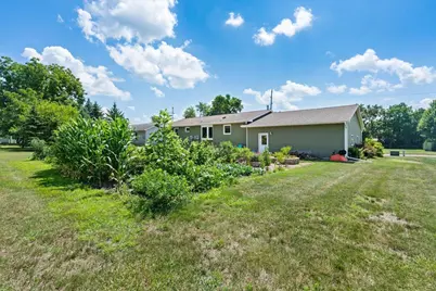 219 5th Street SE, Madelia, MN 56062 - Photo 36
