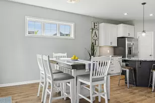 4305 Cottagewood Ct, Excelsior, MN 55331 - Photo 18