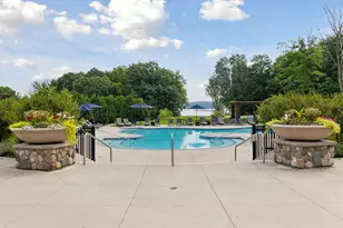 4305 Cottagewood Ct, Excelsior, MN 55331 - Photo 50