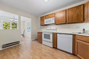 1560 Wheelock Ln, Saint Paul, MN 55117 - Photo 12