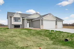 655 1st St SE, Elgin, MN 55932 - Photo 2