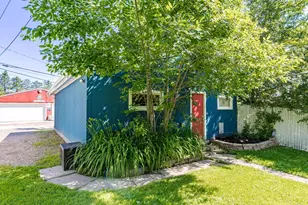 523 1st St, Duluth, MN 55810 - Photo 24