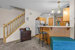1795 Donegal Dr, Woodbury, MN 55125 - Photo 12