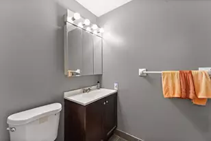 6357 15th St N, Oakdale, MN 55128 - Photo 10