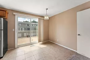 6357 15th St N, Oakdale, MN 55128 - Photo 6