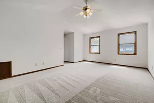 9270 Cornell Rd, Woodbury, MN 55125 - Photo 22
