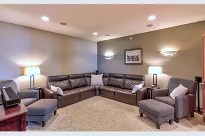 1070 Grandview Court NE #406, Columbia Heights, MN 55421 - Photo 24