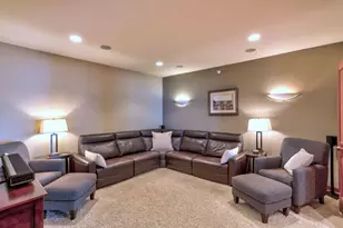 1070 Grandview Ct NE, Columbia Heights, MN 55421 - Photo 24