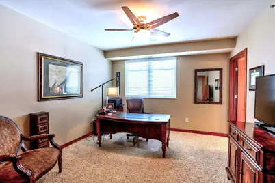 1070 Grandview Court NE #406, Columbia Heights, MN 55421 - Photo 22
