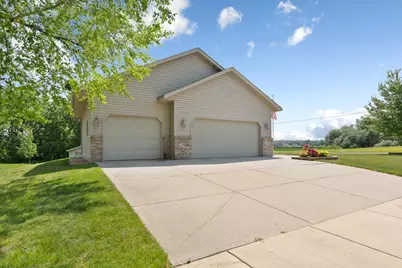 2103 Kennedy Drive, Faribault, MN 55021 - Photo 2