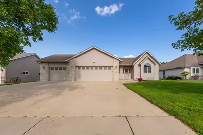 2255 Mineral Springs Parkway, Owatonna, MN 55060 - Photo 2