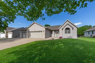 2255 Mineral Springs Pkwy, Owatonna, MN 55060 - Photo 1