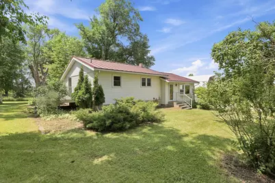 21126 210th Street, Hutchinson, MN 55350 - Photo 2