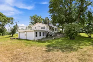 21126 210th St, Hutchinson, MN 55350 - Photo 36