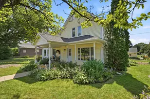 523 Moore St W, Stillwater, MN 55082 - Photo 4