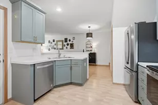 5104 Oriole Dr, Farmington, MN 55024 - Photo 10