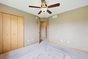 920 S Cedar St, Belle Plaine, MN 56011 - Photo 20