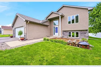 920 S Cedar Street, Belle Plaine, MN 56011 - Photo 2