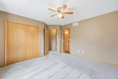 920 S Cedar Street, Belle Plaine, MN 56011 - Photo 16