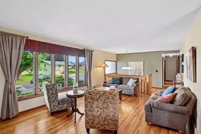 725 W 1st Street, Waconia, MN 55387 - Photo 18