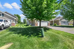106 Garner Cir, Montrose, MN 55363 - Photo 2