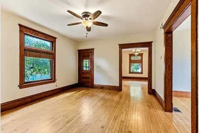 722 Queen Avenue N, Minneapolis, MN 55411 - Photo 12