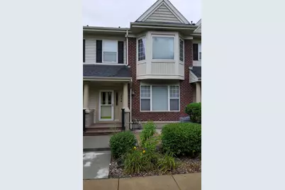754 Wisconsin Avenue N, Golden Valley, MN 55427 - Photo 2