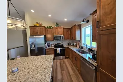 3379 309th Avenue NW, Cambridge, MN 55008 - Photo 4