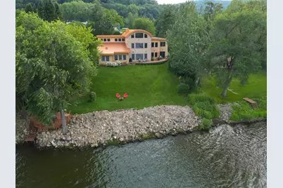 30960 Old Mill Road, Dresbach, MN 55947 - Photo 6
