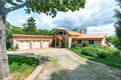 30960 Old Mill Road, Dresbach, MN 55947 - Photo 2