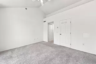 7440 Edinborough Way, Edina, MN 55435 - Photo 20