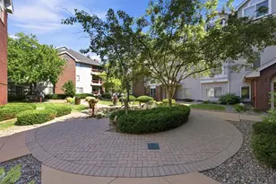 7440 Edinborough Way, Edina, MN 55435 - Photo 36