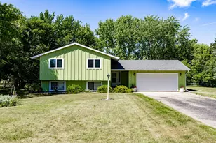 1108 62nd Ave N, Moorhead, MN 56560 - Photo 2
