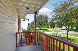 3704 Strathmore Ln SE, Rochester, MN 55904 - Photo 4