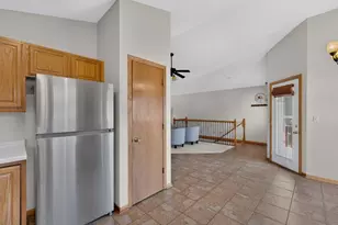 3704 Strathmore Ln SE, Rochester, MN 55904 - Photo 18