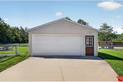 3704 Strathmore Lane SE, Rochester, MN 55904 - Photo 6