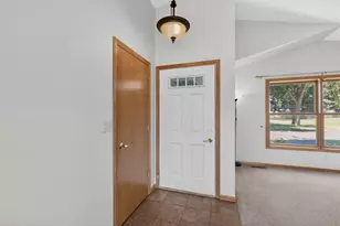 3704 Strathmore Ln SE, Rochester, MN 55904 - Photo 10