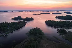 1922 Vellieux Island, International Falls, MN 56649 - Photo 2